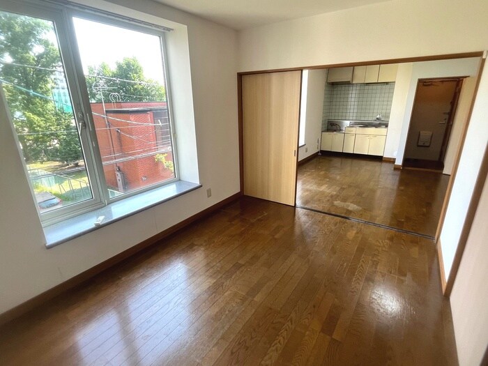 物件内観写真19　(居室)