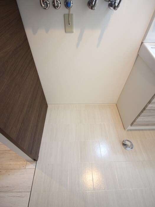 物件内観写真19　(洗濯機置場)