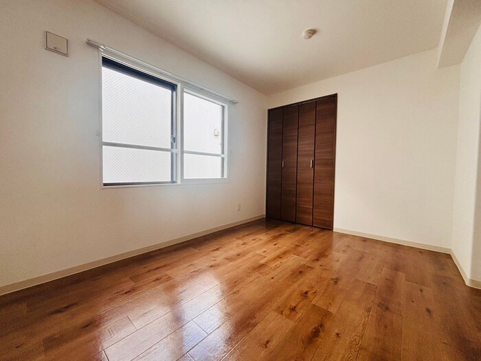 物件内観写真21　(居室)