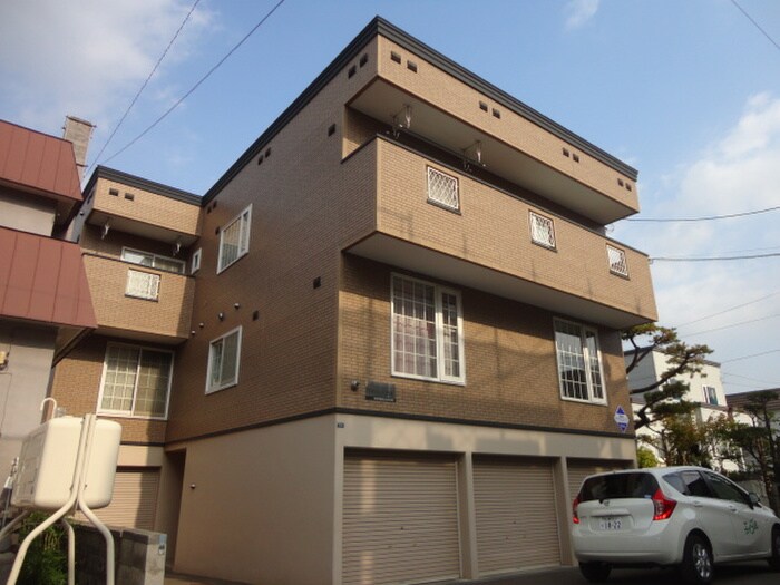 物件外観写真1　(外観写真)