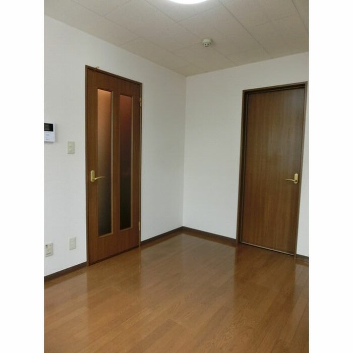 物件内観写真5　(居室)