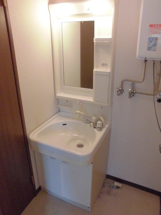 物件内観写真11　(洗面)