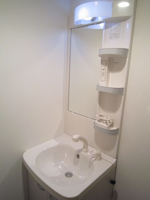 物件内観写真12　(洗面)