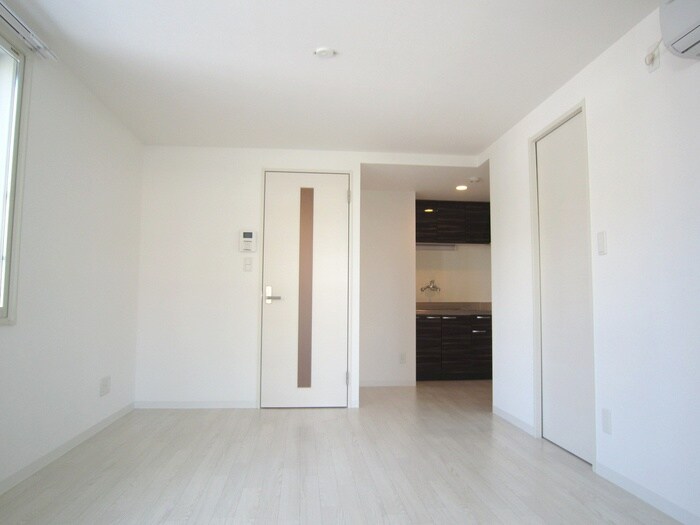 物件内観写真14　(居室)