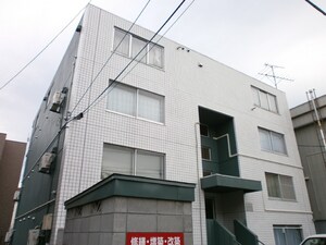 スクエア平岸外観写真
