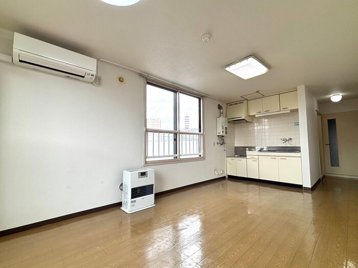 物件内観写真8　(居室)