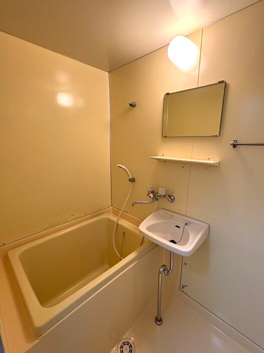 物件内観写真15　(バス／シャワールーム等)