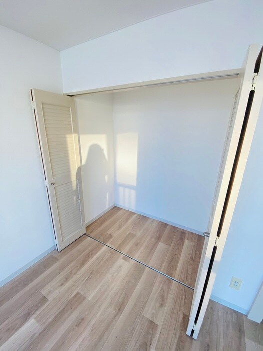 物件内観写真15　(収納)