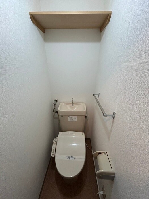 物件内観写真13　(トイレ)