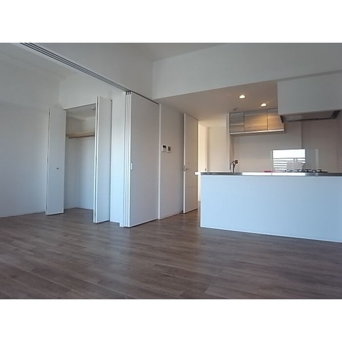 物件内観写真5　(居室)