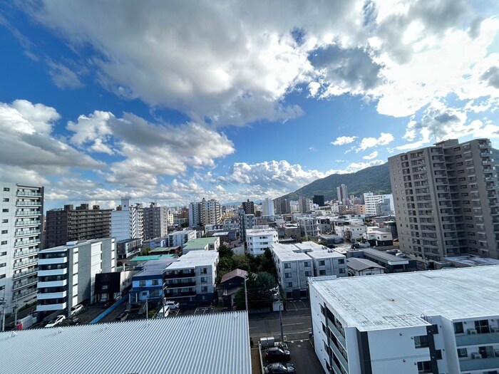 物件内観写真20　(室内からの展望)