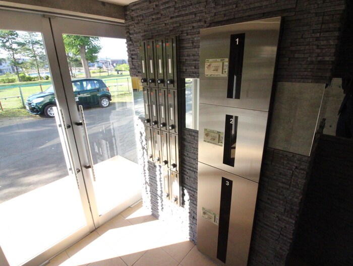 物件外観写真5　(建物設備)