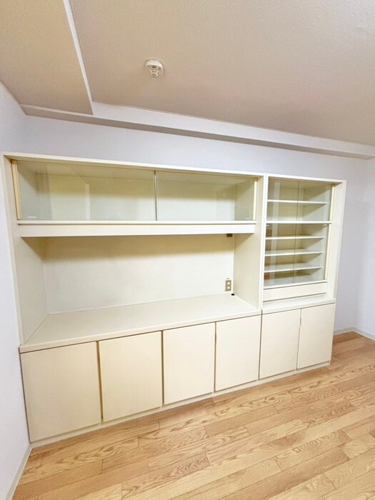 物件内観写真13　(収納)