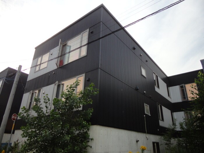 物件外観写真2　(外観写真)