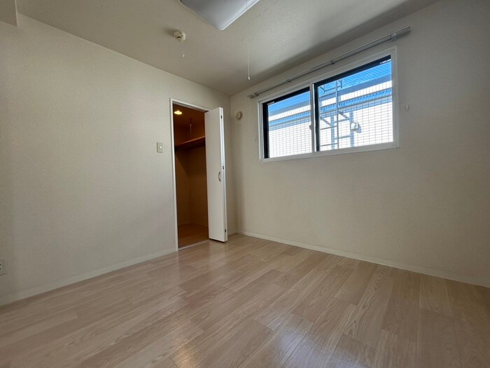 物件内観写真16　(居室)