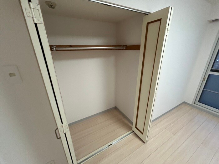 物件内観写真13　(収納)