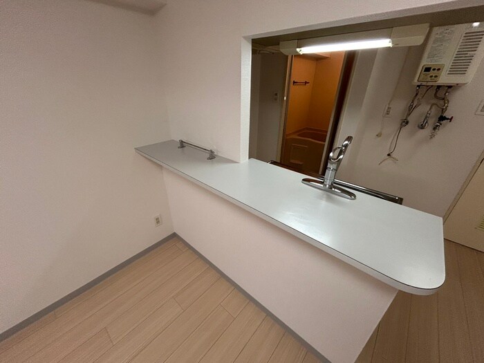 物件内観写真16　(内観写真)