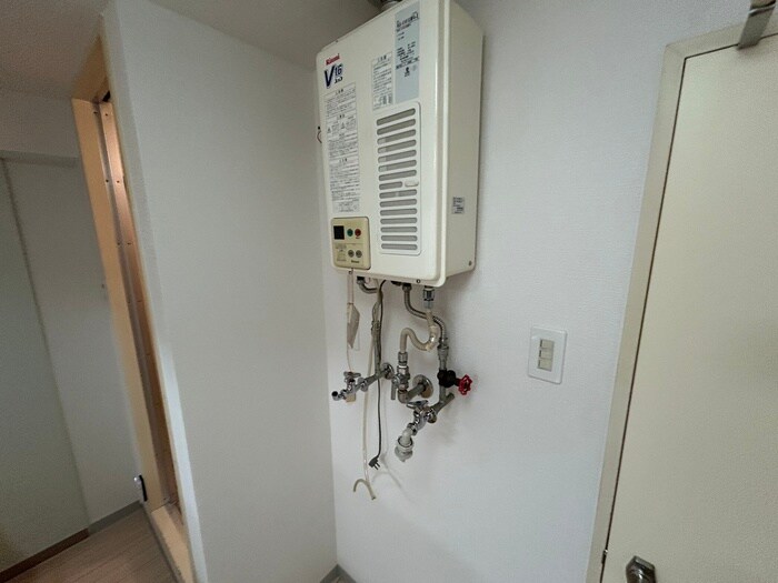 物件内観写真18　(洗濯機置場)