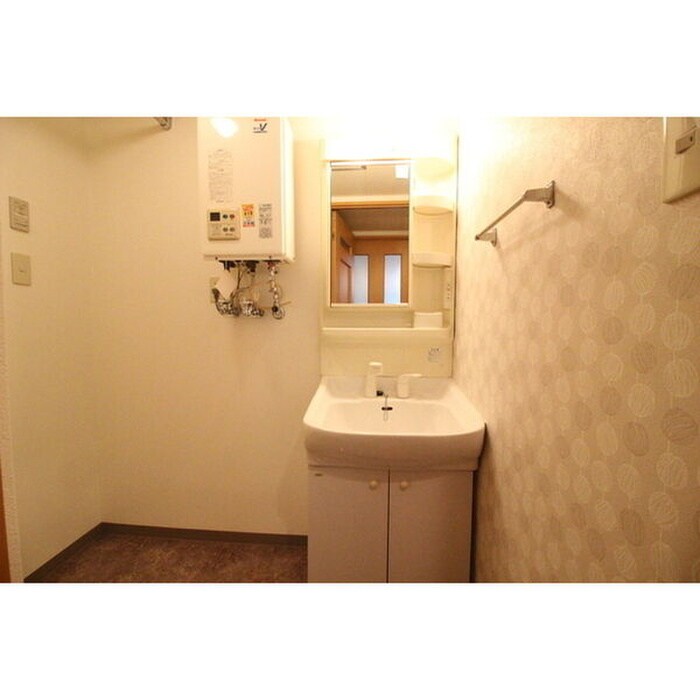 物件内観写真13　(洗面)