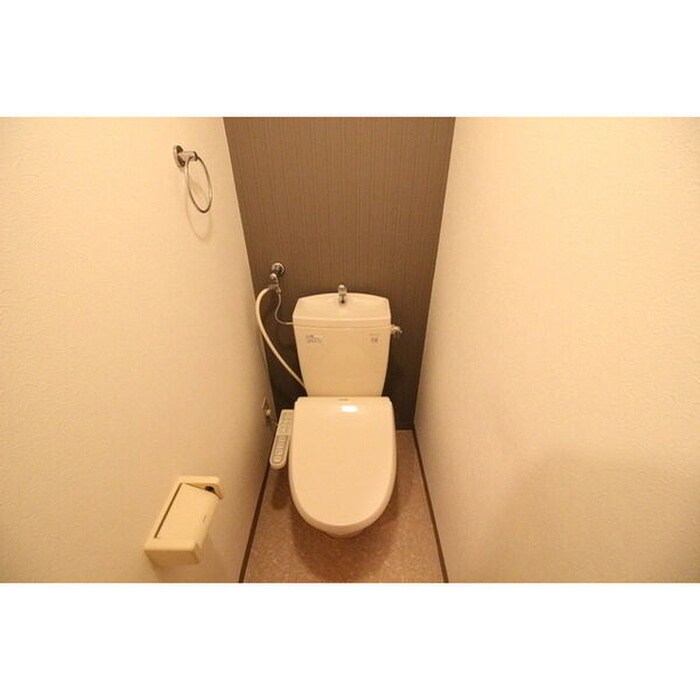 物件内観写真14　(トイレ)