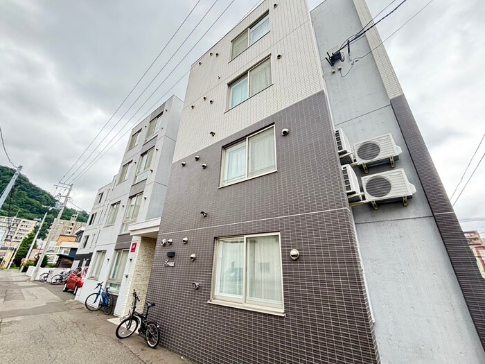 物件外観写真3　(外観写真)