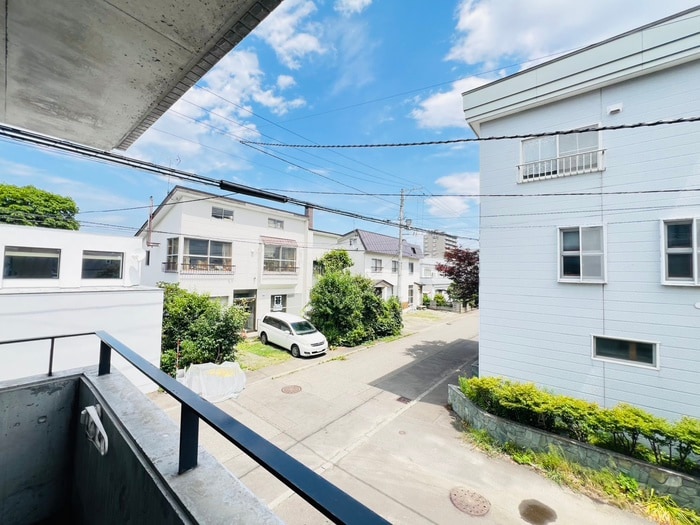 物件内観写真17　(玄関)