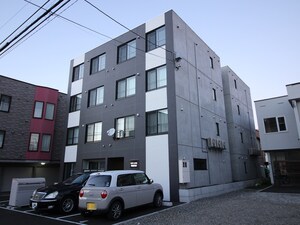 サンライン美園公園外観写真