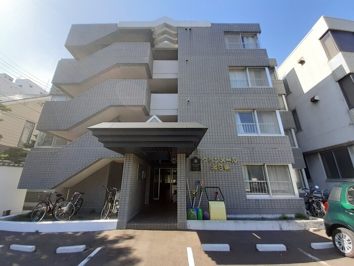 物件外観写真1　(外観写真)