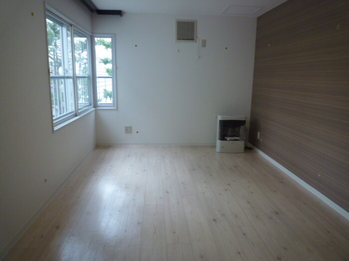 物件内観写真15　(居室)