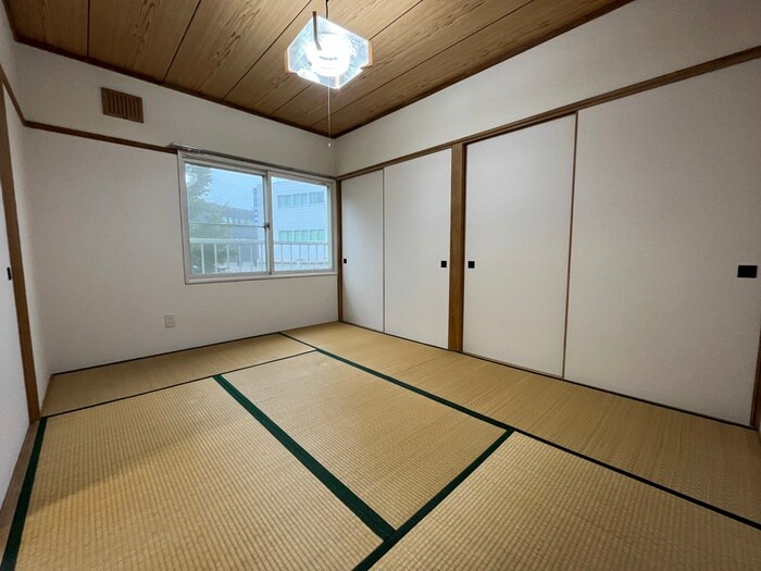 物件内観写真9　(居室)