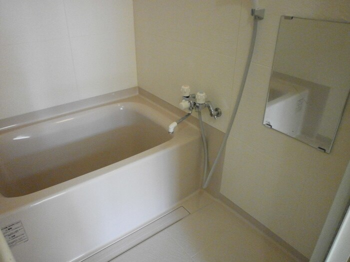 物件内観写真6　(バス／シャワールーム等)