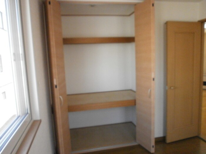 物件内観写真13　(収納)