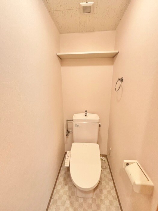 物件内観写真12　(トイレ)