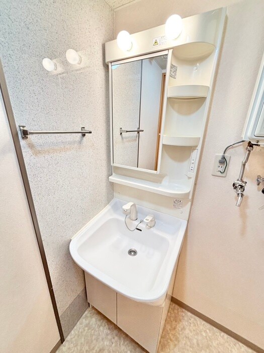 物件内観写真13　(洗面)