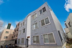 カロッツェリア菊水外観写真