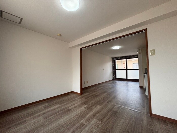 物件内観写真10　(居室)