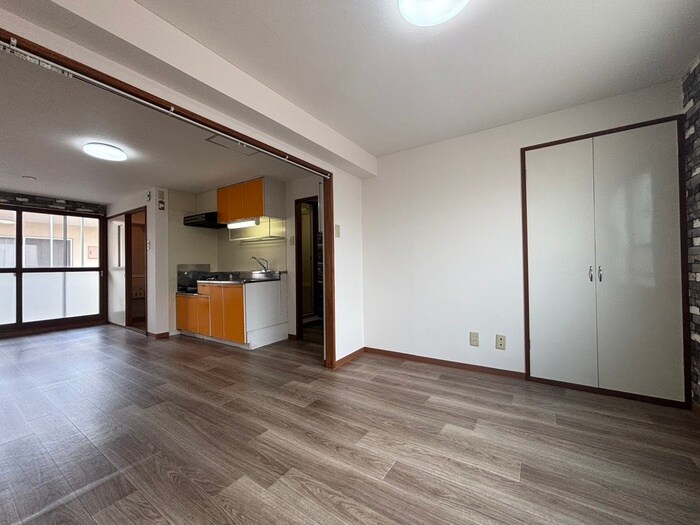 物件内観写真12　(居室)