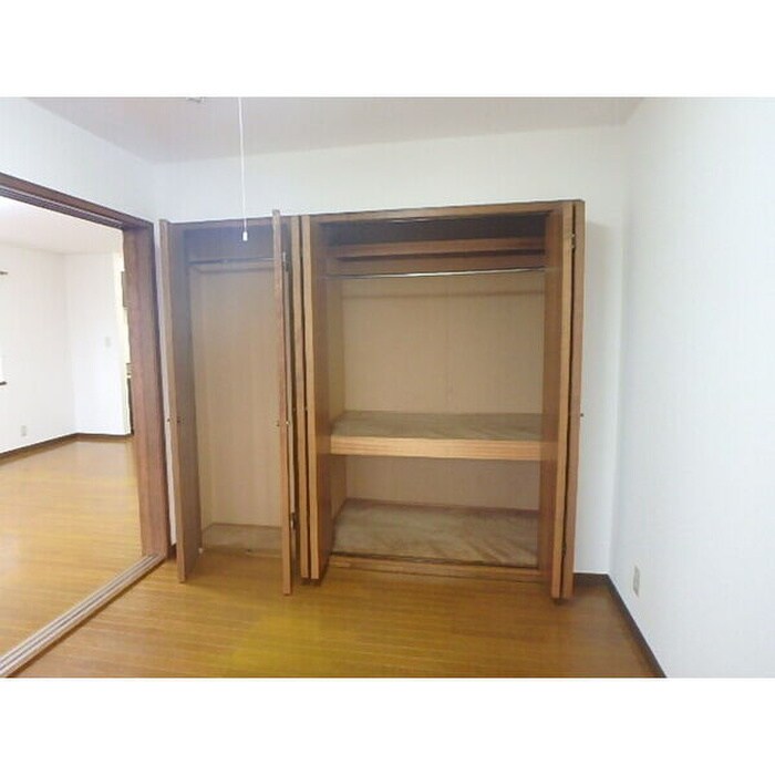 物件内観写真14　(収納)