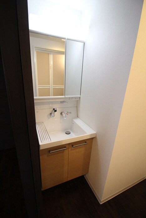 物件内観写真14　(洗面)