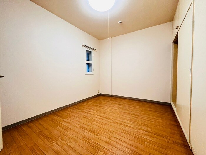 物件内観写真11　(居室)