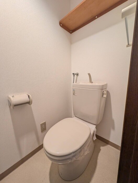 物件内観写真15　(トイレ)