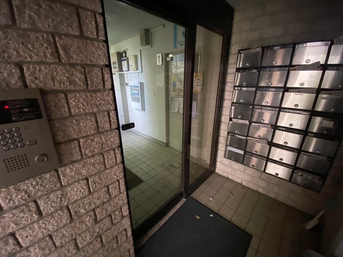 物件外観写真6　(建物設備)