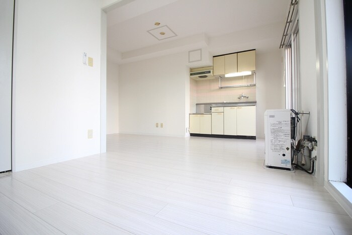 物件内観写真10　(居室)