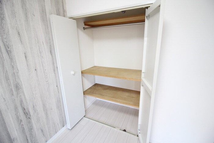 物件内観写真15　(収納)