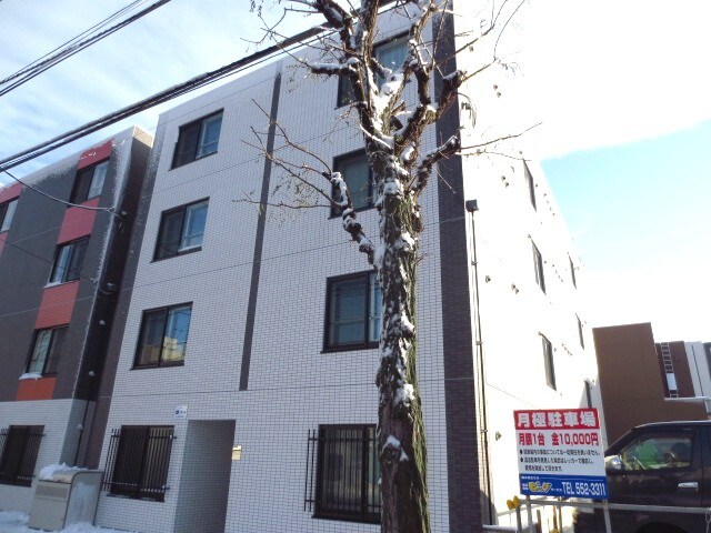 物件外観写真2　(外観写真)