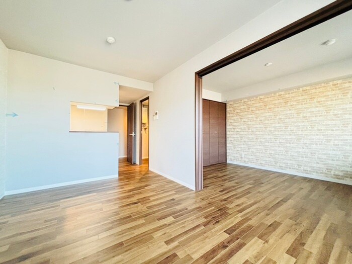 物件内観写真10　(居室)