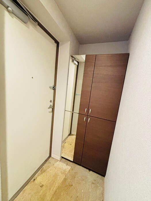 物件内観写真22　(玄関)