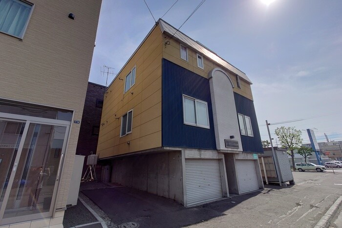 物件外観写真3　(外観写真)