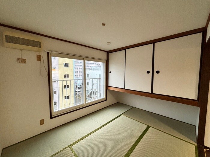 物件内観写真11　(居室)