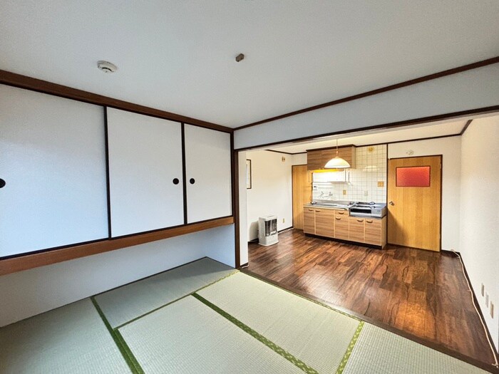 物件内観写真13　(居室)